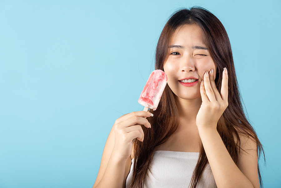 Bad Habits That Can Affect Our Oral Health