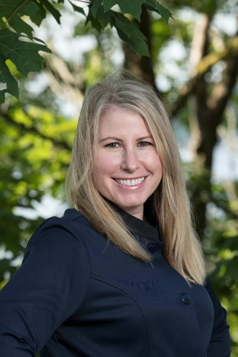 image of the doctor Becky